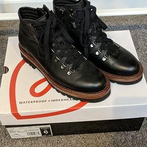 Blondo Zoe Waterproof Hiking Boot